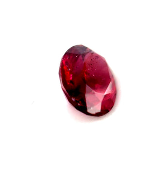 1.45 ct Oval Purplish-Red Rhodolite