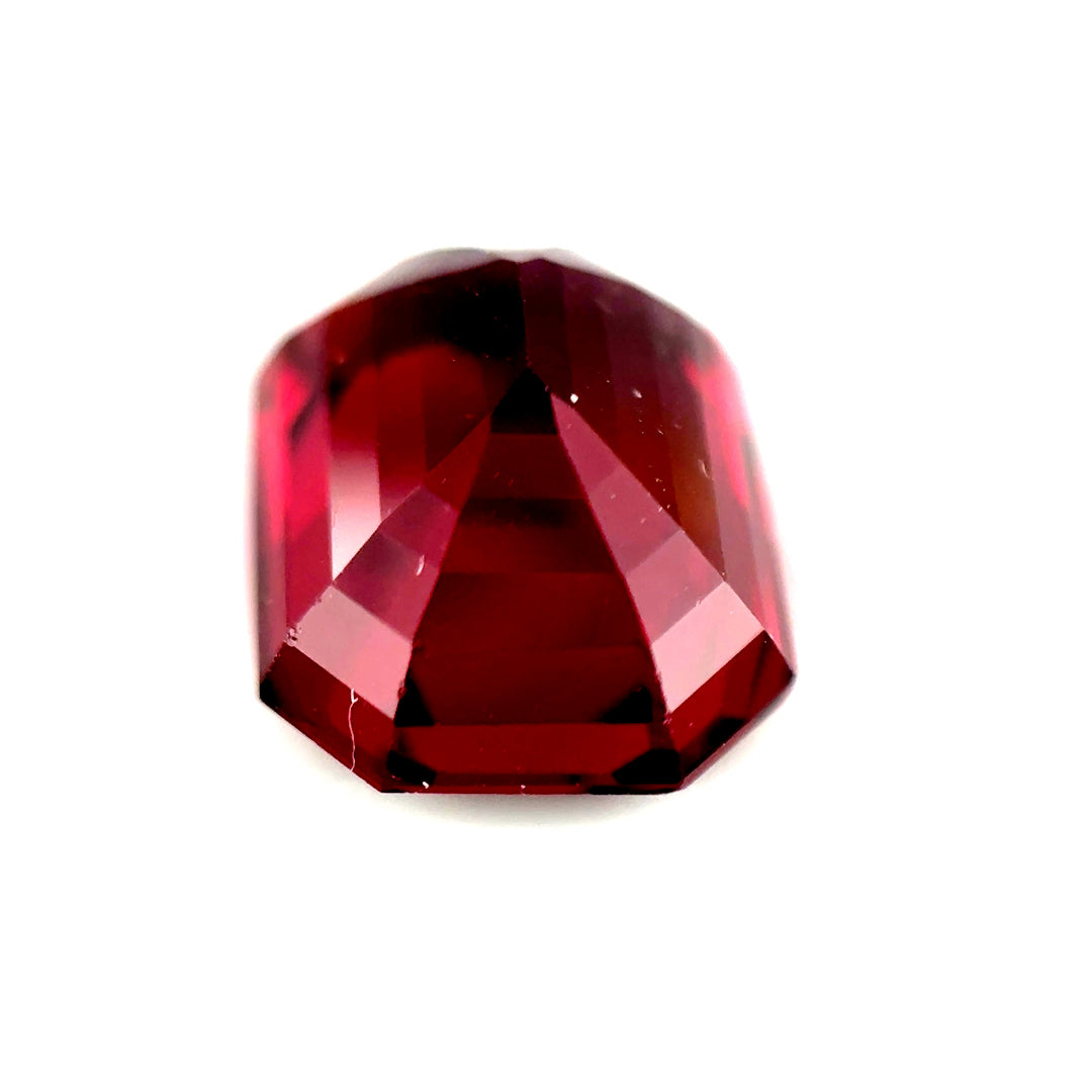 6.67 ct Octagonal Red Rhodolite Garnet