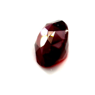 5.47 ct Oval Red Rhodolite Garnet