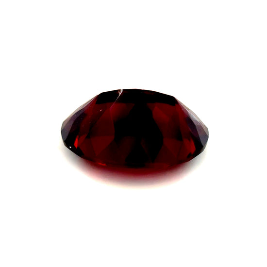 3.35 ct Oval Red Rhodolite Garnet
