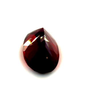 3.35 ct Oval Red Rhodolite Garnet