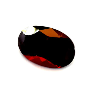 3.35 ct Oval Red Rhodolite Garnet