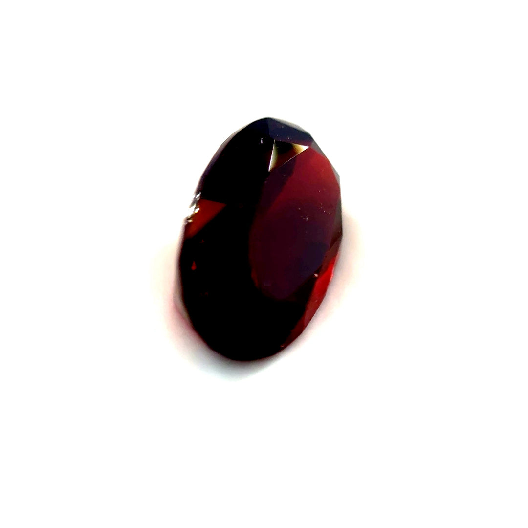 3.35 ct Oval Red Rhodolite Garnet