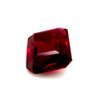 3.90 ct Octagonal Red Rhodolite Garnet