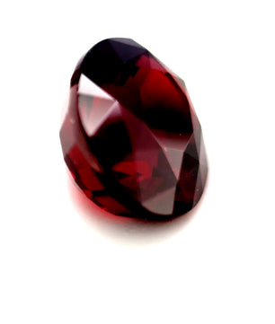 7.98 ct Oval Red Rhodolite Garnet