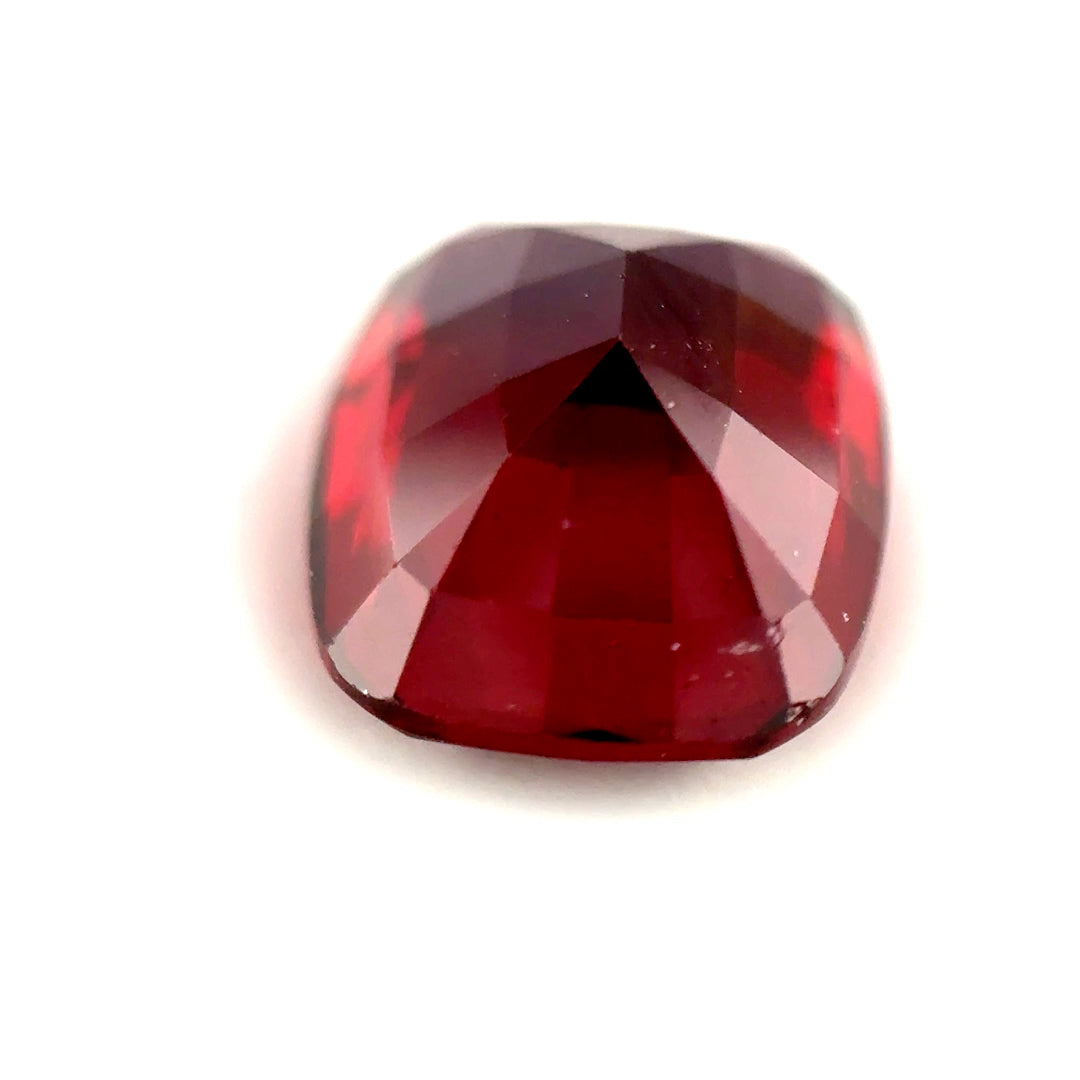4.31 ct Mixed Cushion Triangular Cut Red Rhodolite Certified