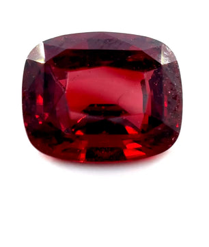 4.31 ct Rectangular Red Rhodolite Garnet