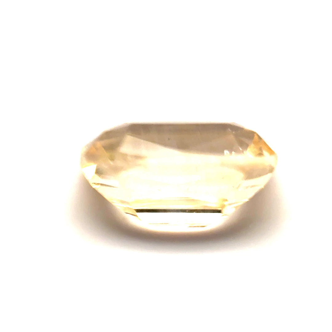 2.60 ct Oval Yellow Sapphire
