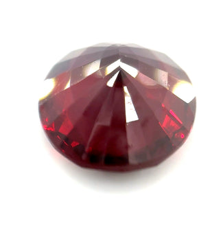 7.71 ct Oval Red Rhodolite Garnet