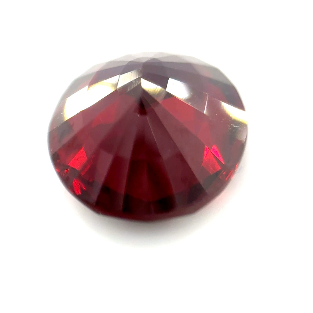 7.71 ct Oval Red Rhodolite Garnet