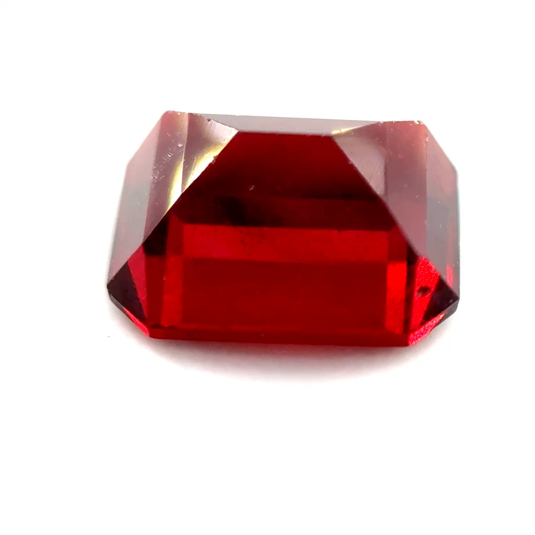 6.17 ct Rectangular Reddish-Orange Hessonite Garnet