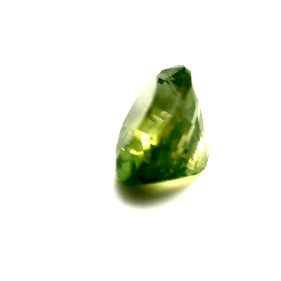 1.90 ct Oval Cut Green Zircon