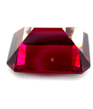 7.67 ct Octagonal Red Rhodolite