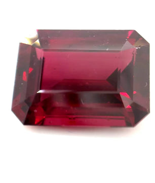 7.67 ct Octagonal Red Rhodolite
