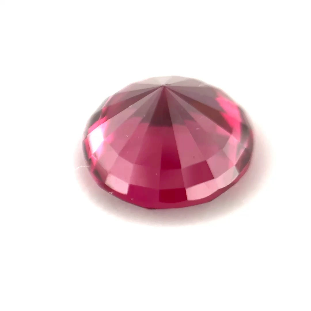 3.11 ct Round Purplish-Red Rhodolite Garnet