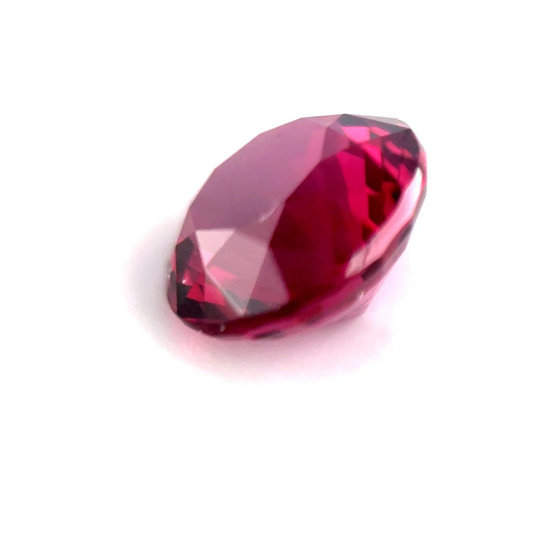 3.11 ct Round Purplish-Red Rhodolite Garnet