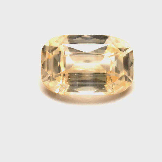 2.60 ct Oval Yellow Sapphire
