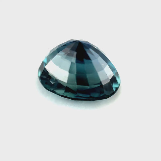 2.47 ct Oval Blue Sapphire