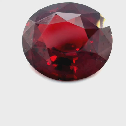 7.71 ct Oval Red Rhodolite Garnet