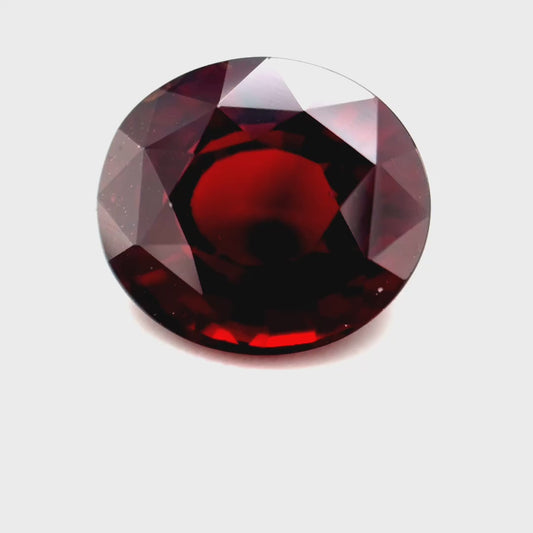7.98 ct Oval Red Rhodolite Garnet