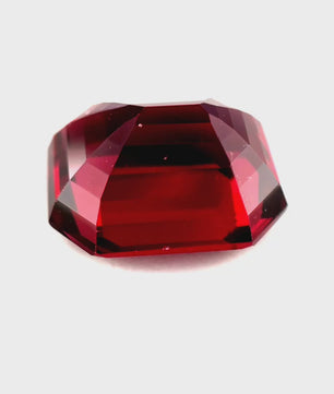 6.67 ct Octagonal Red Rhodolite Garnet