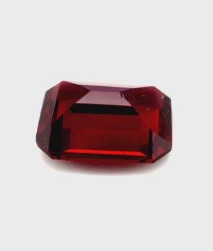 3.90 ct Octagonal Red Rhodolite Garnet