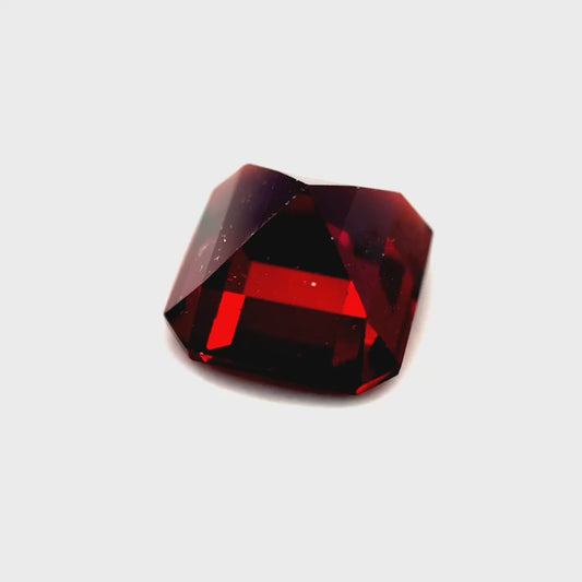 3.72 ct Octagonal Red Rhodolite Garnet