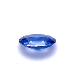 Medium blue Oval Sapphire 1.67 CT