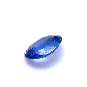 Medium blue Oval Sapphire 1.67 CT