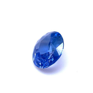 Medium blue Oval Sapphire 1.67 CT