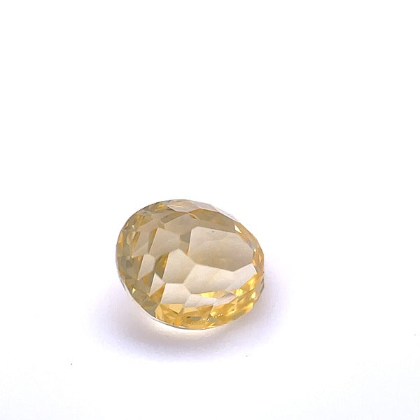 Medium yellow Oval Sapphire 1.91 CT